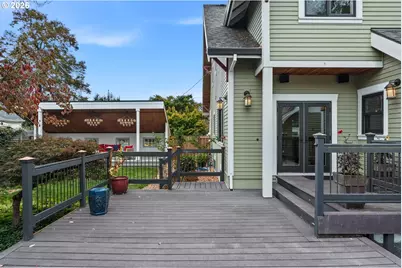 3219 SE Tibbetts St, Portland, OR 97202 - Photo 35