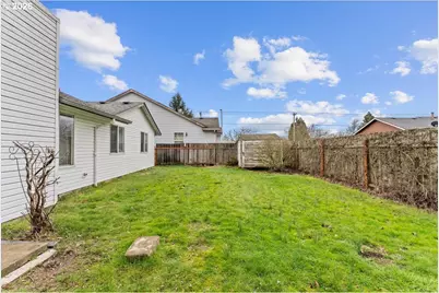 2931 Hollywood Dr NE, Salem, OR 97305 - Photo 29