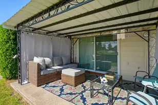 1700 NE Hogan Dr, Gresham, OR 97030 - Photo 29