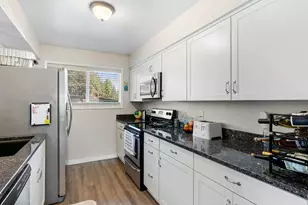 1700 NE Hogan Dr, Gresham, OR 97030 - Photo 15