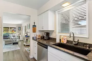 1700 NE Hogan Dr, Gresham, OR 97030 - Photo 17