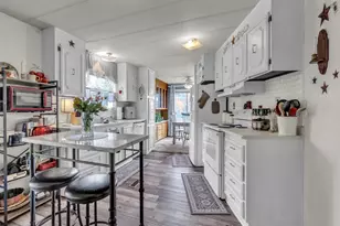 2902 E 2nd St, Newberg, OR 97132 - Photo 9