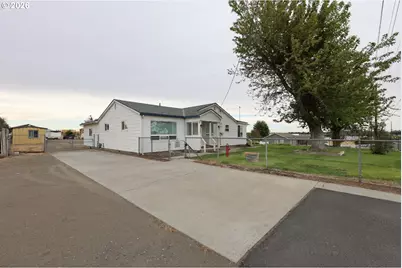 395 NE 10th St, Hermiston, OR 97838 - Photo 31