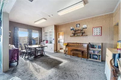 116 Cedar Ave, Tillamook, OR 97141 - Photo 11