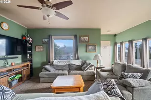 116 Cedar Ave, Tillamook, OR 97141 - Photo 5