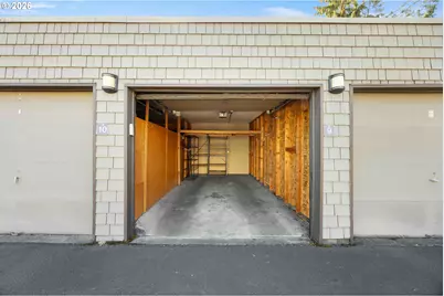 5630 S Riverside Ln #16, Portland, OR 97239 - Photo 47