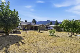 76342 Jasper Dr, Oakridge, OR 97463 - Photo 23