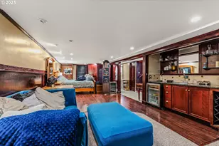 909 Center St, Oregon City, OR 97045 - Photo 29