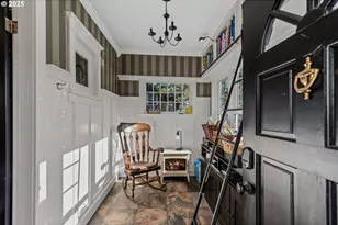 909 Center St, Oregon City, OR 97045 - Photo 3