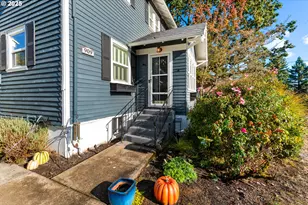 909 Center St, Oregon City, OR 97045 - Photo 39