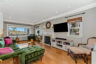 909 Center St, Oregon City, OR 97045 - Photo 13