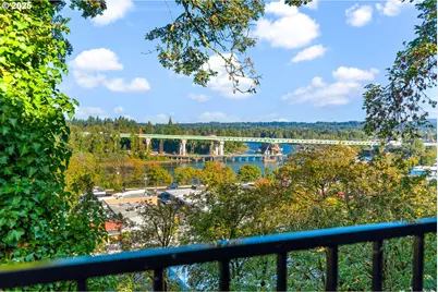 909 Center St, Oregon City, OR 97045 - Photo 37