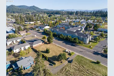 N Main Between 48-49th St, Springfield, OR 97478 - Photo 9