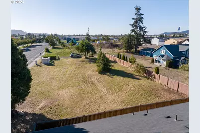 N Main Between 48-49th St, Springfield, OR 97478 - Photo 1
