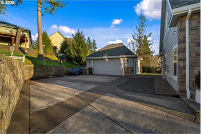 812 Northpoint Loop, Brownsville, OR 97327 - Photo 5