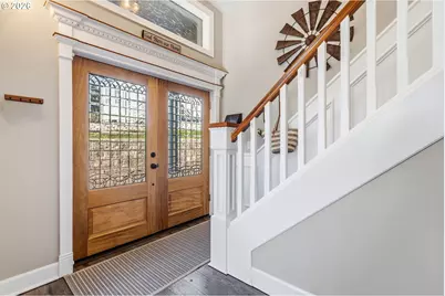 812 Northpoint Loop, Brownsville, OR 97327 - Photo 7