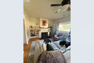 1040 N Ainsworth St, Portland, OR 97217 - Photo 3