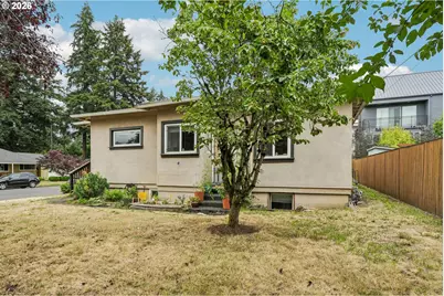 1040 N Ainsworth St, Portland, OR 97217 - Photo 19