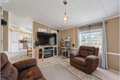 12450 SW Fischer Rd, Tigard, OR 97224 - Photo 11