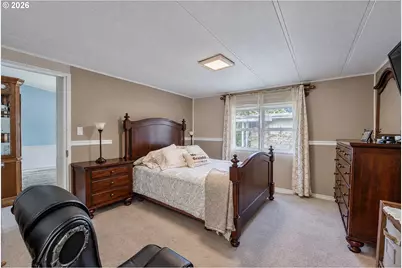 12450 SW Fischer Rd, Tigard, OR 97224 - Photo 15