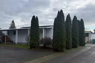 13045 SE Stark St, Portland, OR 97233 - Photo 3