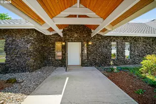 3794 E Nanitch Circle, Salem, OR 97306 - Photo 11