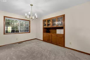 17973 St Clair Dr, Lake Oswego, OR 97034 - Photo 7