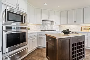 5421 SE Scenic Ln, Vancouver, WA 98661 - Photo 3