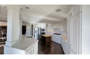 5421 SE Scenic Ln, Vancouver, WA 98661 - Photo 15