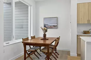 7272 NE Going St, Portland, OR 97218 - Photo 5