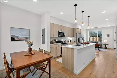 7272 NE Going St, Portland, OR 97218 - Photo 3