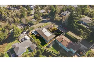 546 W Fir Ave, Coos Bay, OR 97420 - Photo 45