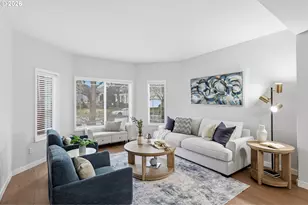 5365 NW Skycrest Pkwy, Portland, OR 97229 - Photo 3