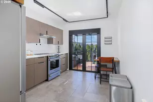 791 SE Fir St, Toledo, OR 97391 - Photo 9