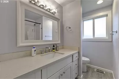17175 SW Canby Ct, Beaverton, OR 97007 - Photo 15