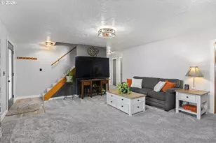 76296 Jasper Dr, Oakridge, OR 97463 - Photo 5