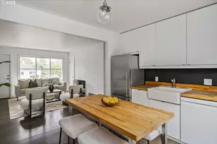 6318 NE Prescott St, Portland, OR 97218 - Photo 13