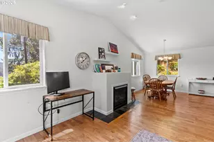 579 S Schooner Creek Rd, Lincoln City, OR 97367 - Photo 7