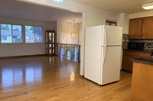 14339 SE Alder Ct, Portland, OR 97233 - Photo 7