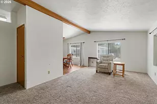 1307 S Water St, Silverton, OR 97381 - Photo 7