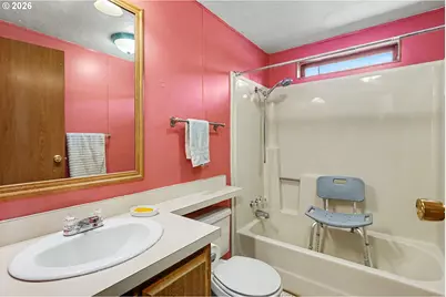 1307 S Water St #2, Silverton, OR 97381 - Photo 21