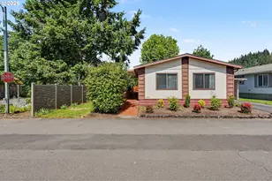 1307 S Water St, Silverton, OR 97381 - Photo 3
