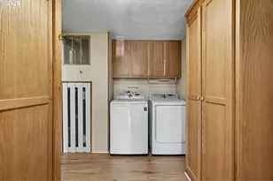 1307 S Water St, Silverton, OR 97381 - Photo 17