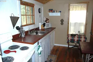 682 Cracker St, Sumpter, OR 97877 - Photo 13