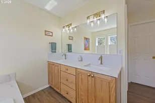 25540 Cheryl Dr, West Linn, OR 97068 - Photo 23