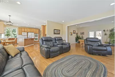 25540 Cheryl Dr, West Linn, OR 97068 - Photo 15