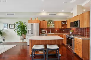 1221 SW 10th Ave, Portland, OR 97205 - Photo 7