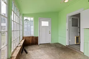 645 5th St, Myrtle Point, OR 97458 - Photo 33