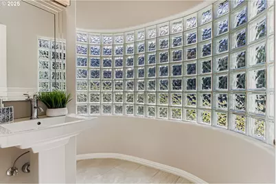 19788 Wildwood Dr, West Linn, OR 97068 - Photo 11