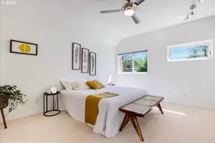 2438 NW Thurman St, Portland, OR 97210 - Photo 23